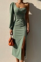 One shoulder vestido